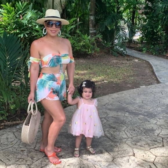 Meet your Posher, Erika - Picture 1 of 1